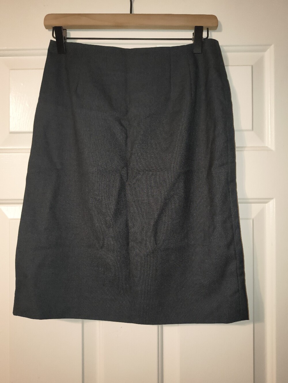 Isabel & Nina Pencil Skirt – Size 2